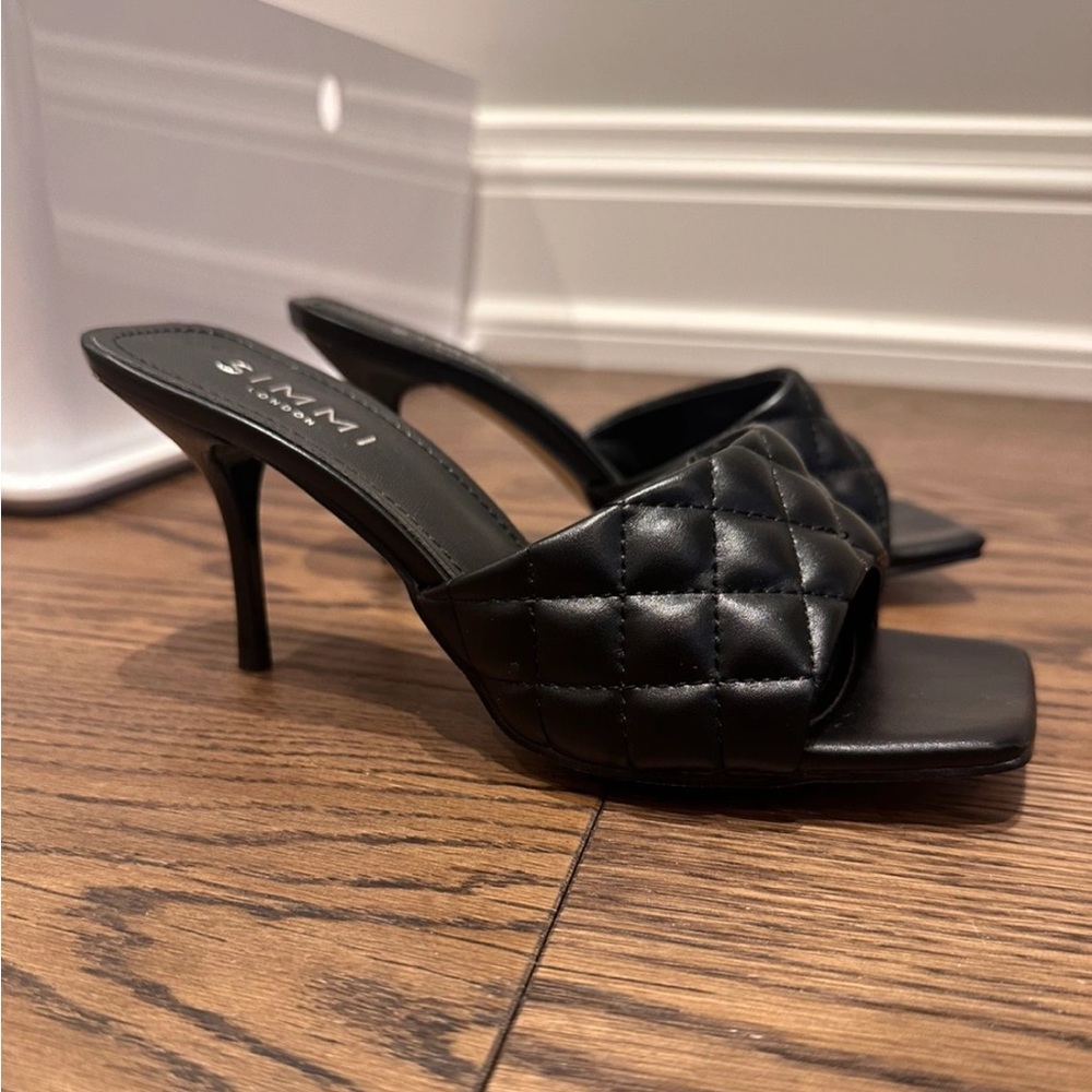 Simmi London Farris Black Quilted Mid Heels, Size 7, Never Worn